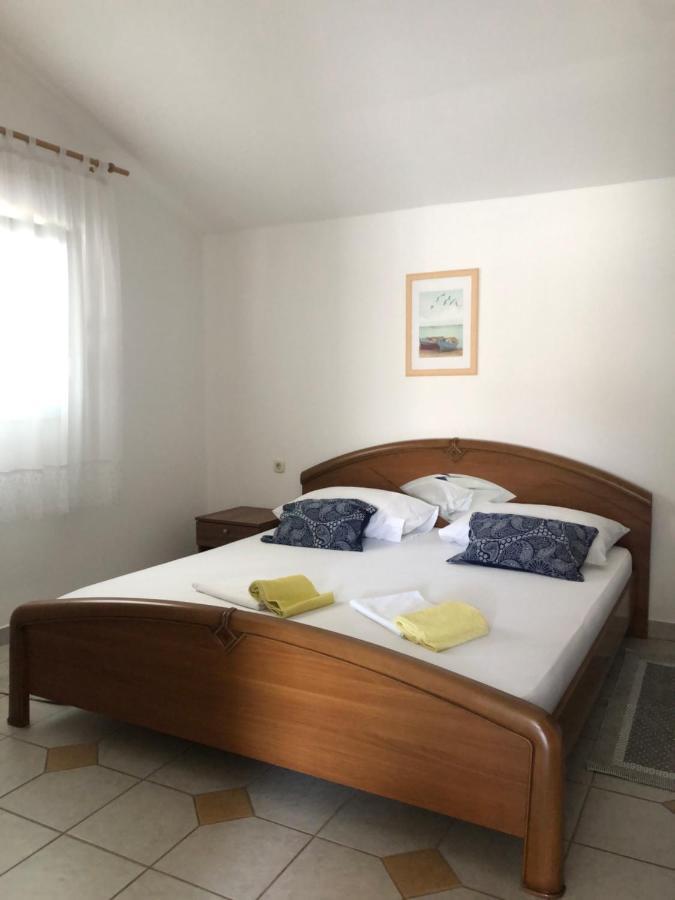 Apartments Marija Vir Εξωτερικό φωτογραφία